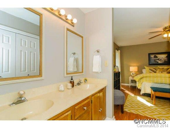 10 WESTMINSTER DRIVE - Photo 15