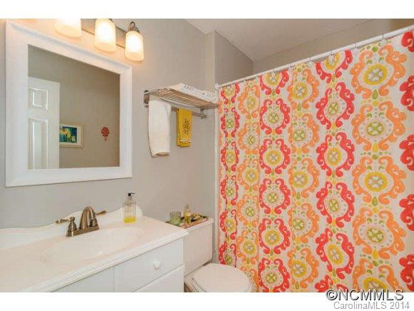 10 WESTMINSTER DRIVE - Photo 18