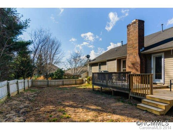 10 WESTMINSTER DRIVE - Photo 24