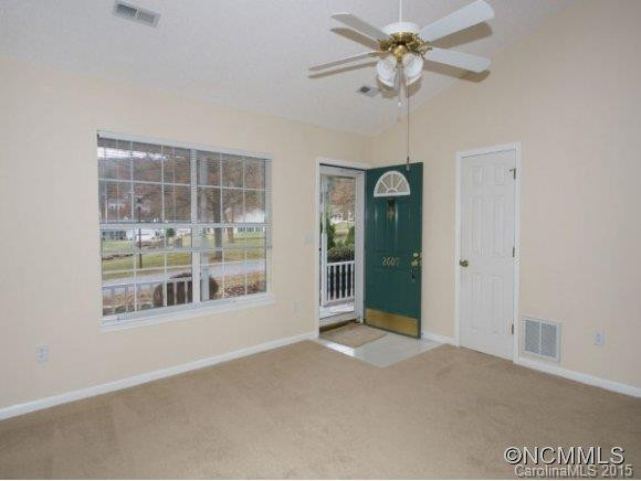 2609 MIDDLETON CIRCLE - Photo 2