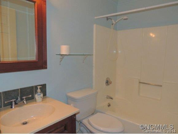 5 LIONEL PLACE #A - Photo 5