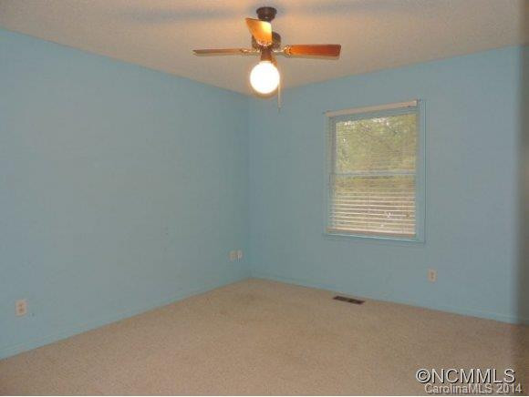 5 LIONEL PLACE #A - Photo 7
