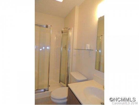 5 LIONEL PLACE #A - Photo 8