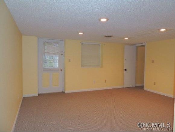 5 LIONEL PLACE #A - Photo 10
