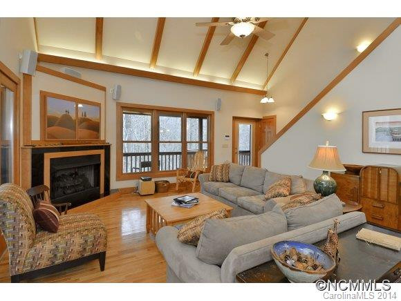 738 Heck Creek Road - Photo 3