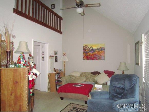 10 D East Keesler Street - Photo 3