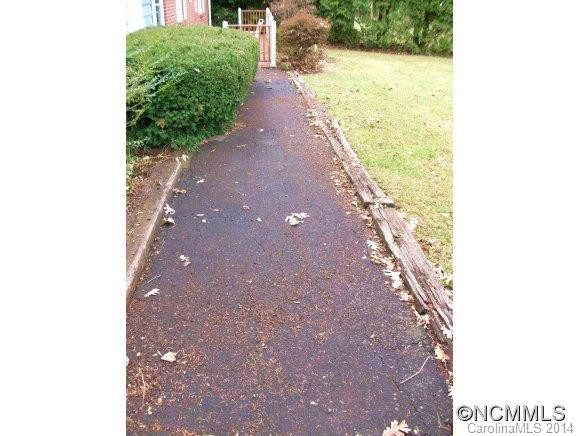 130 ONTEORA BLVD. - Photo 6