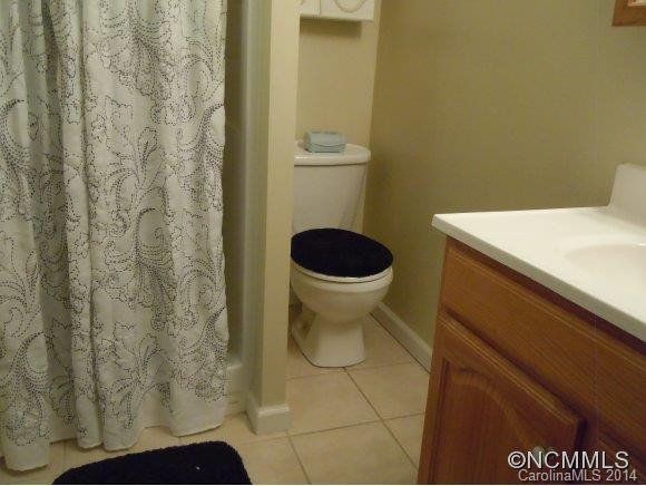205 Summer St - Photo 8