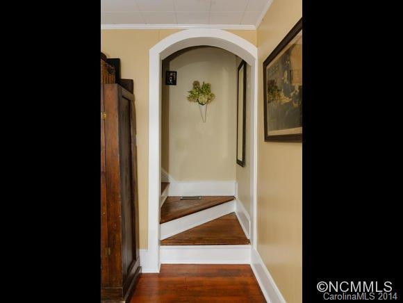 79 Middlemont Avenue - Photo 14