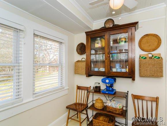 79 Middlemont Avenue - Photo 10