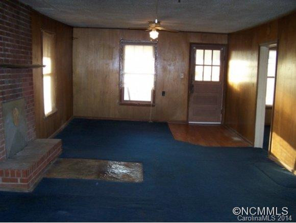 511 US 221 Hwy S - Photo 10