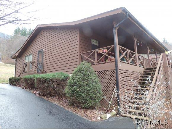 95 Hillcrest Road - Photo 2