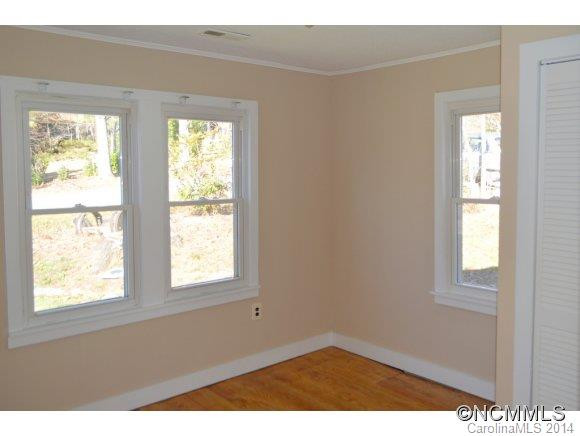 811 Ashley Lane - Photo 5