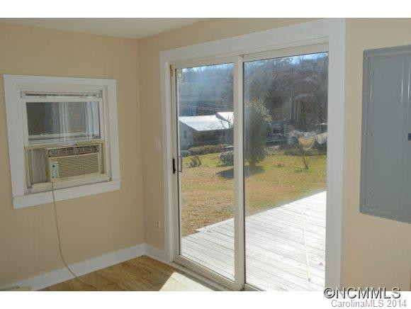 811 Ashley Lane - Photo 7