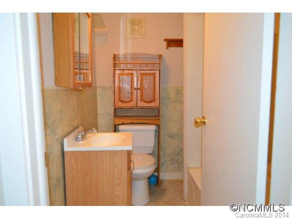 811 Ashley Lane - Photo 8