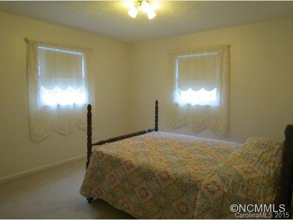 16 Rolling Lane - Photo 14