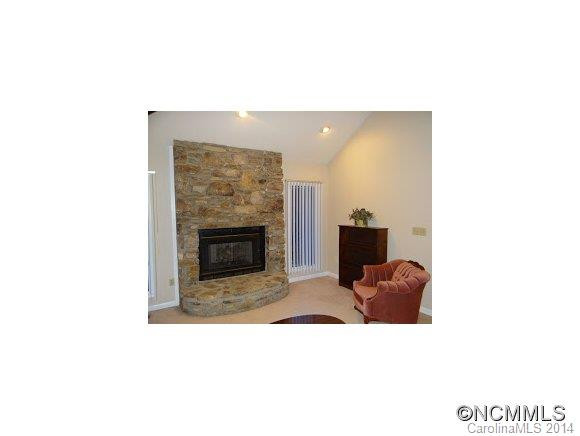 50 Cliffview - Photo 2