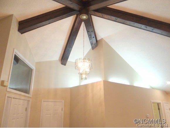 50 Cliffview - Photo 4