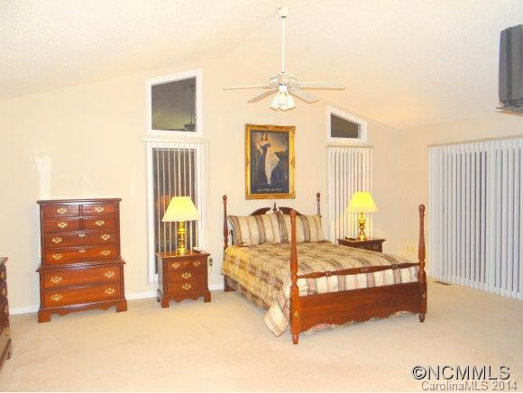 50 Cliffview - Photo 5
