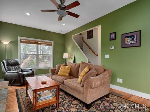 29 WINDING ROAD - Photo 4
