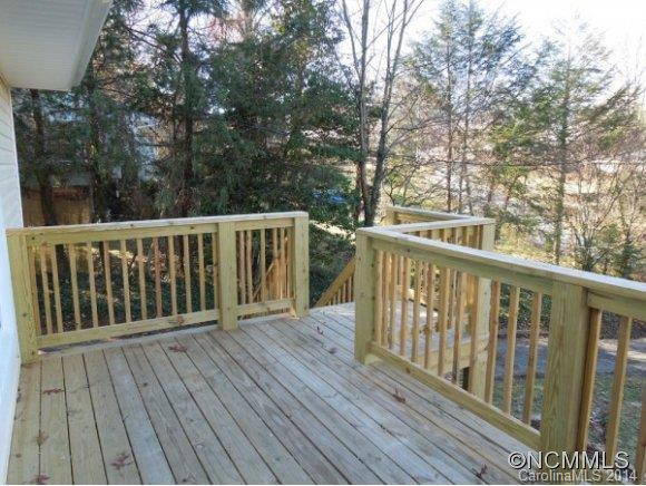 107 WILSHIRE DRIVE - Photo 2