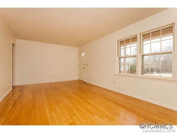 204 Applecross Lane - Photo 5