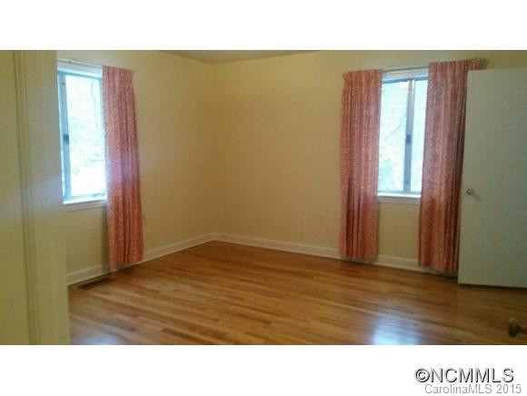 480 East Park Drive - Photo 14