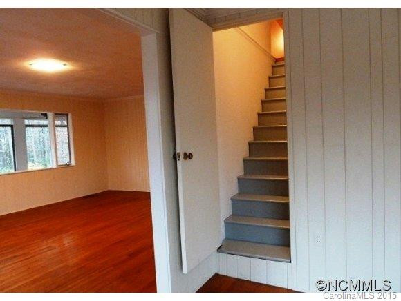 480 East Park Drive - Photo 18