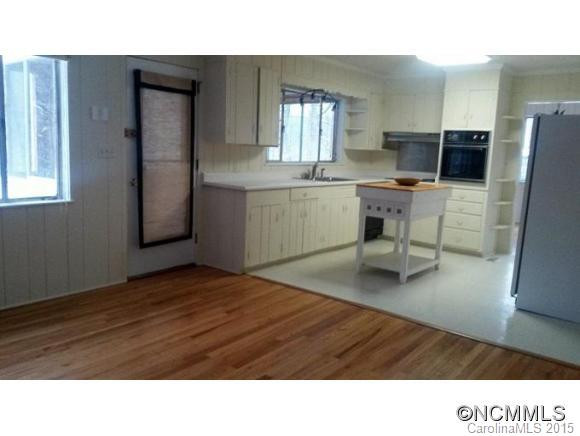 480 East Park Drive - Photo 5