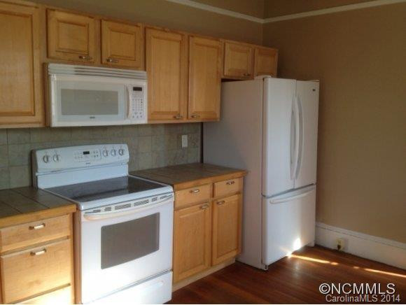187 Logan Avenue - Photo 5