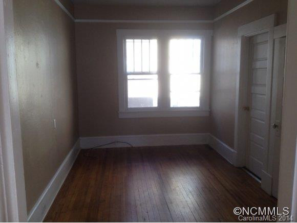 187 Logan Avenue - Photo 7