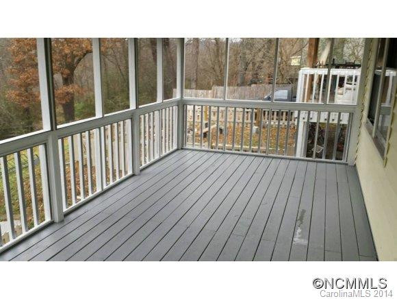 187 Logan Avenue - Photo 8