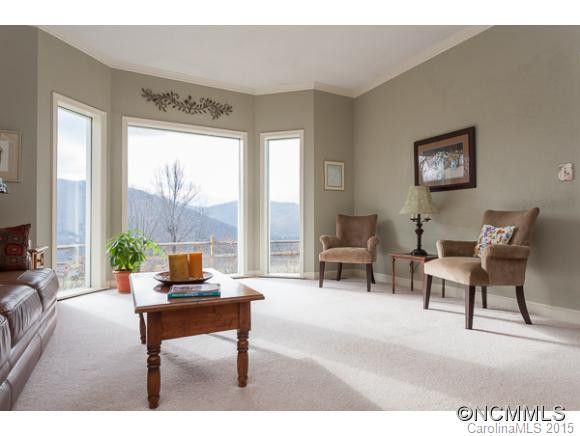 121 Small Mountain Drive - Photo 11