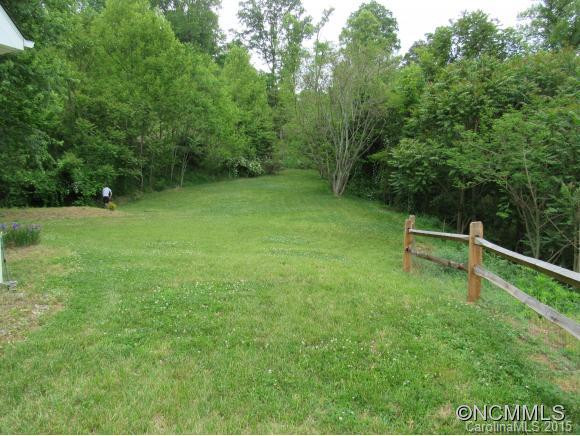 121 Small Mountain Drive - Photo 3