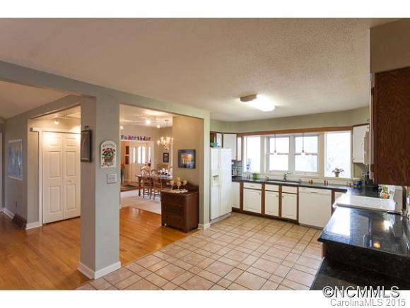 121 Small Mountain Drive - Photo 5