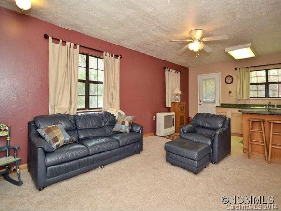 1572 JOE CARVER ROAD - Photo 2