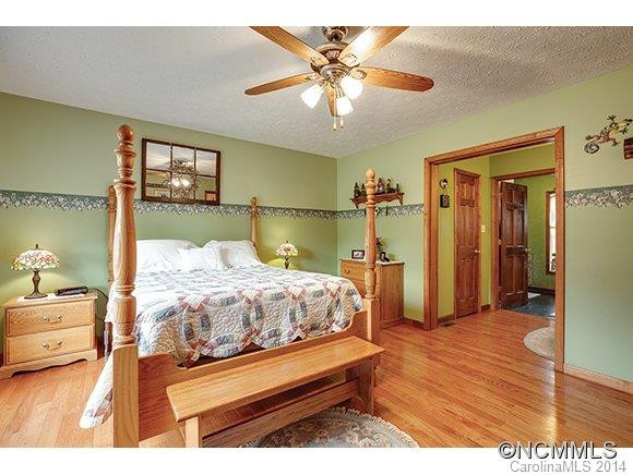 88 SUMMIT RISE - Photo 4