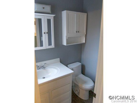 402 Reger Avenue - Photo 17