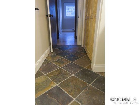 402 Reger Avenue - Photo 20