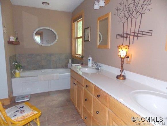 642 Scenic View Road - Photo 13