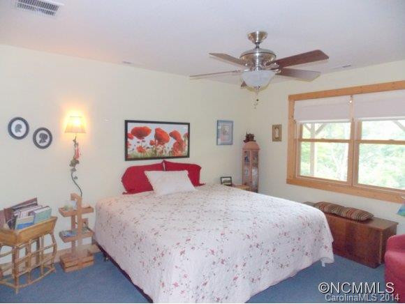 642 Scenic View Road - Photo 14