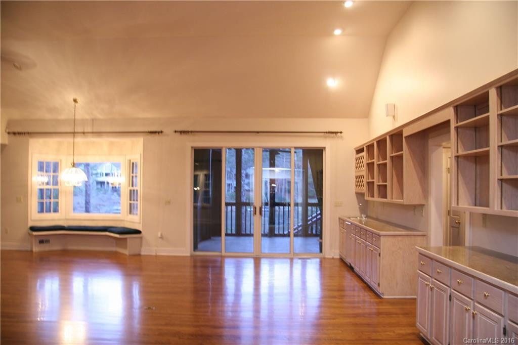 95 Lakeshore Drive - Photo 5