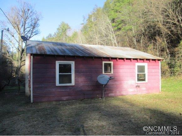 2085 Paint Rock Rd - Photo 3