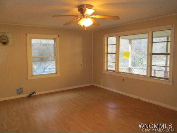 2085 Paint Rock Rd - Photo 6