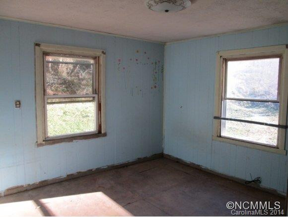 2085 Paint Rock Rd - Photo 10