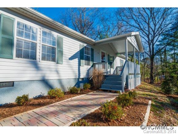 204 South Oconeechee Ave - Photo 2