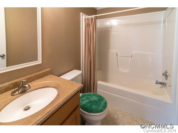 204 South Oconeechee Ave - Photo 14