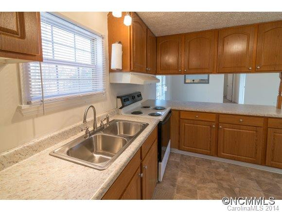 204 South Oconeechee Ave - Photo 8