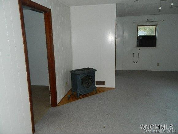 121 Reservoir Road - Photo 6