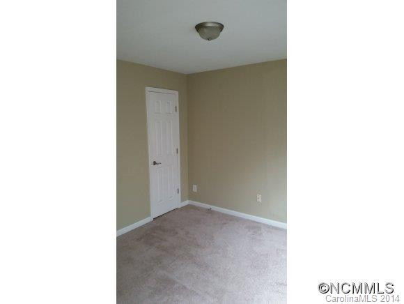8 Bear Creek Drive - Photo 7